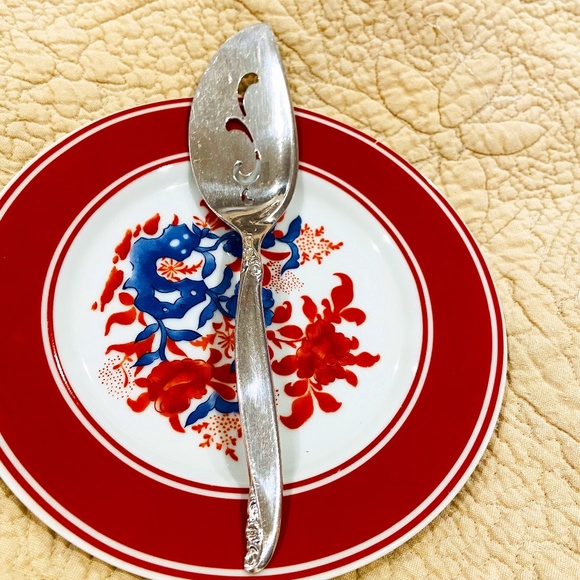 D3-Vintage MidCentury Modern Silver Plate Pastry Server Leilani… - Picture 2 of 10